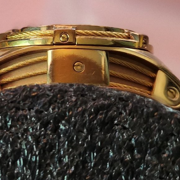 Invicta Reserve Women's Bolt Zeus Gold Tone Chrono Watch & Divers Case - Picture 9 of 11